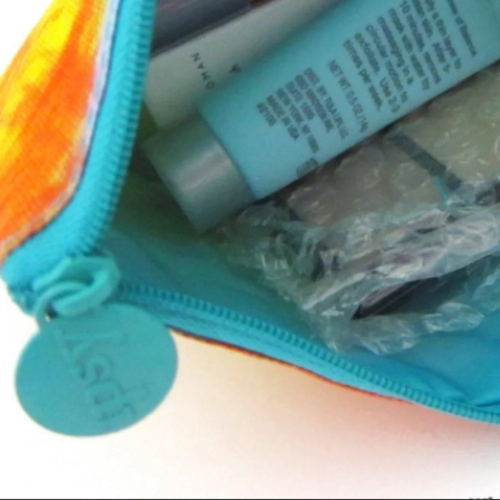 Ipsy ‘Dreamers’ Glam Cosmetic Bag BUNDLE